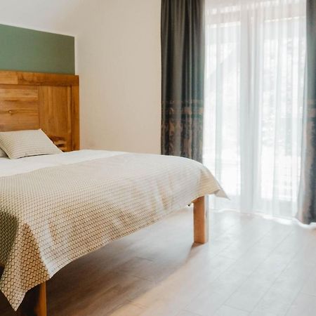 House Mrzlin Grad ξενώνας Korenica Εξωτερικό φωτογραφία