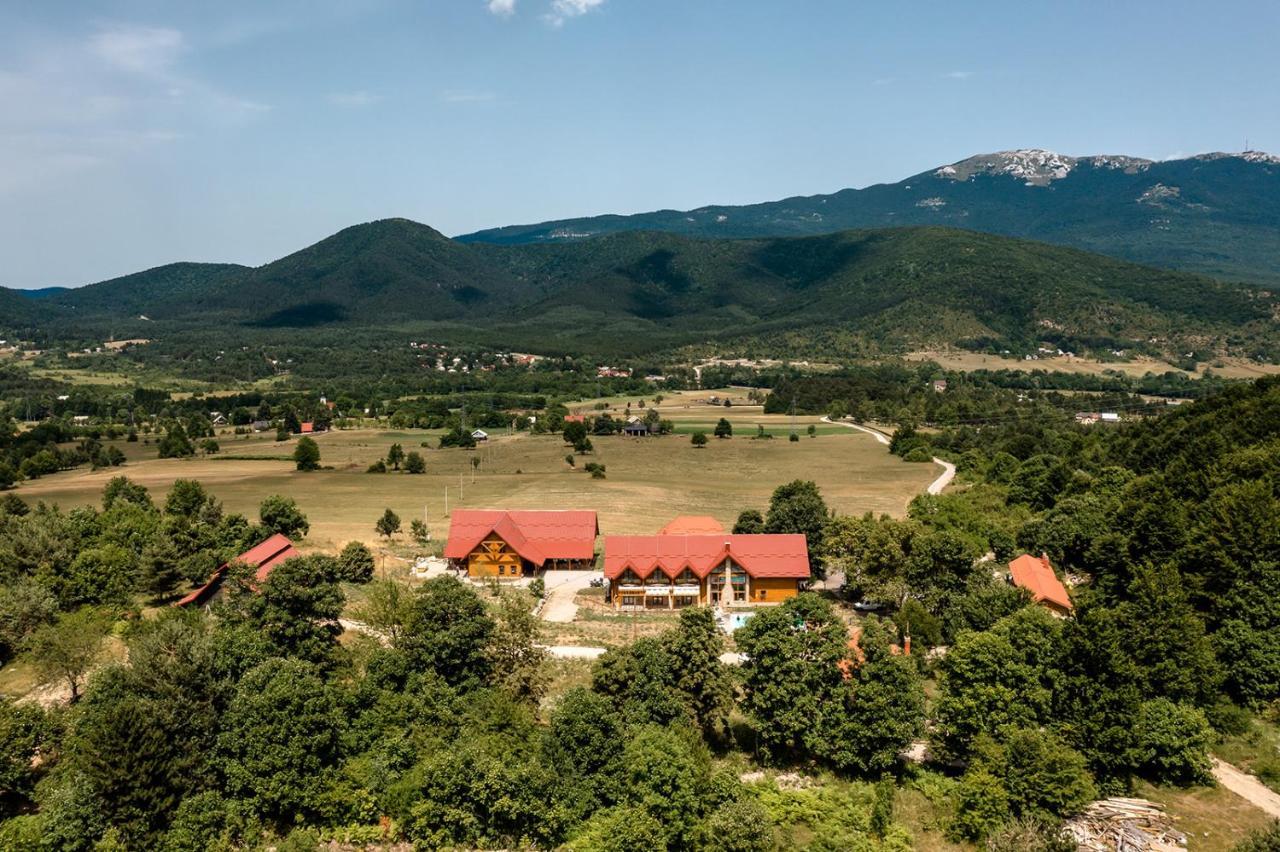 House Mrzlin Grad ξενώνας Korenica Εξωτερικό φωτογραφία